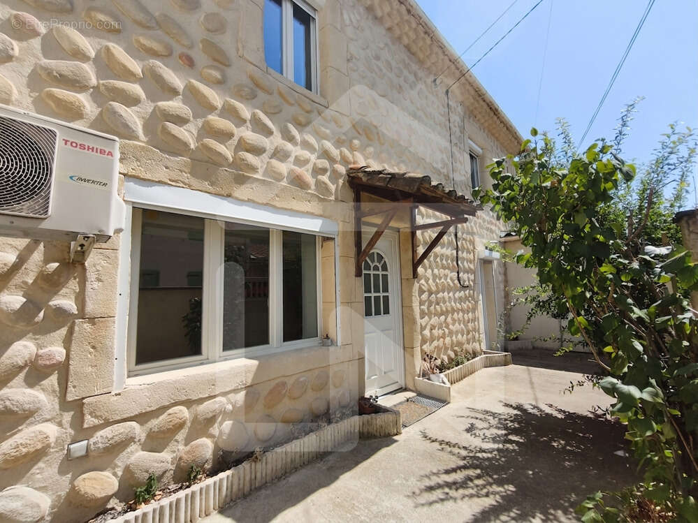 Maison de village en pierre type 4 de 113m2 - photo 2