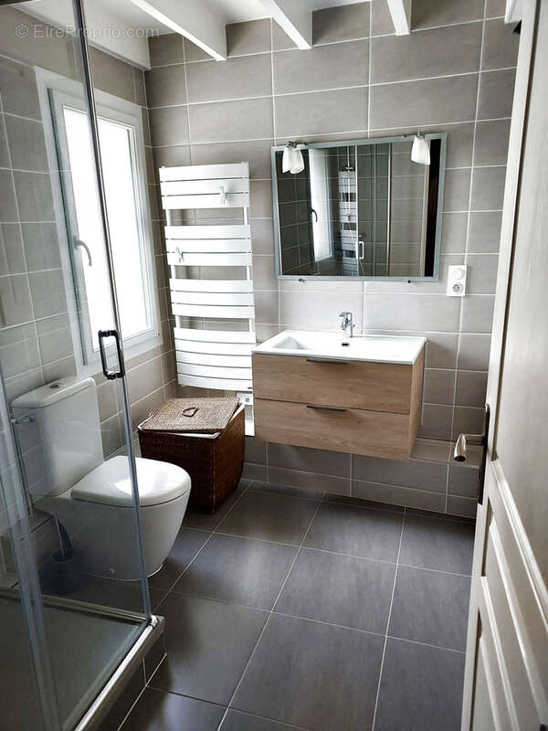 Appartement à LIVILLIERS