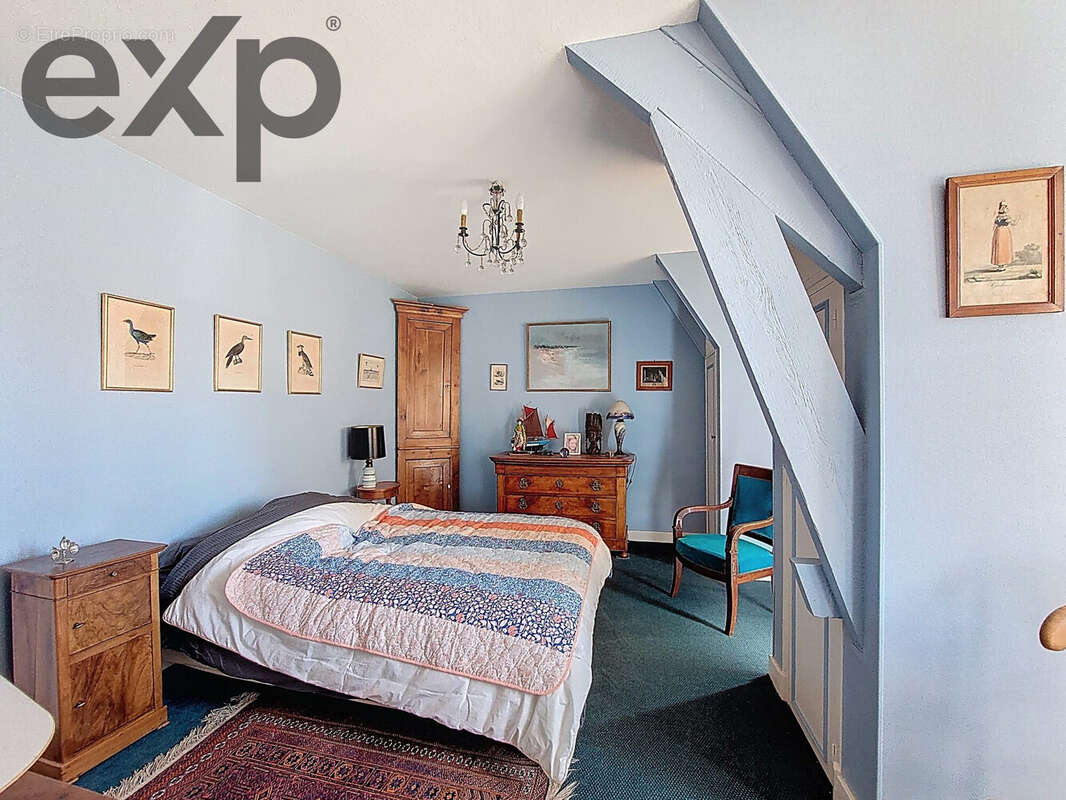 Maison 387 m² à Chauny  - photo 8