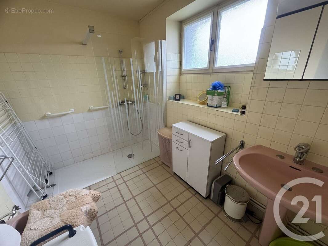 Maison 93 m² à Moraches  - photo 9