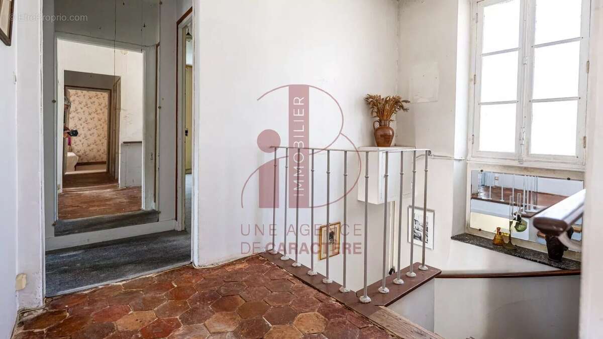 Maison à SAMOIS-SUR-SEINE