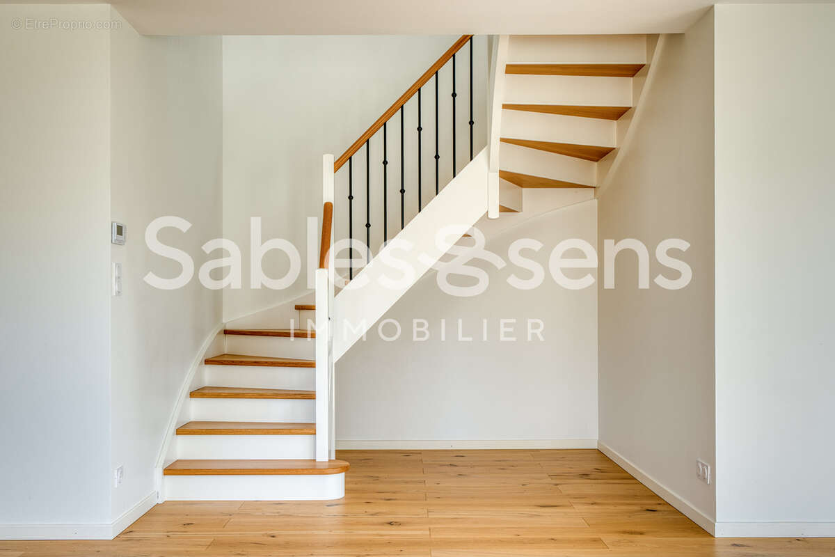 Maison à SAINTE-FOY