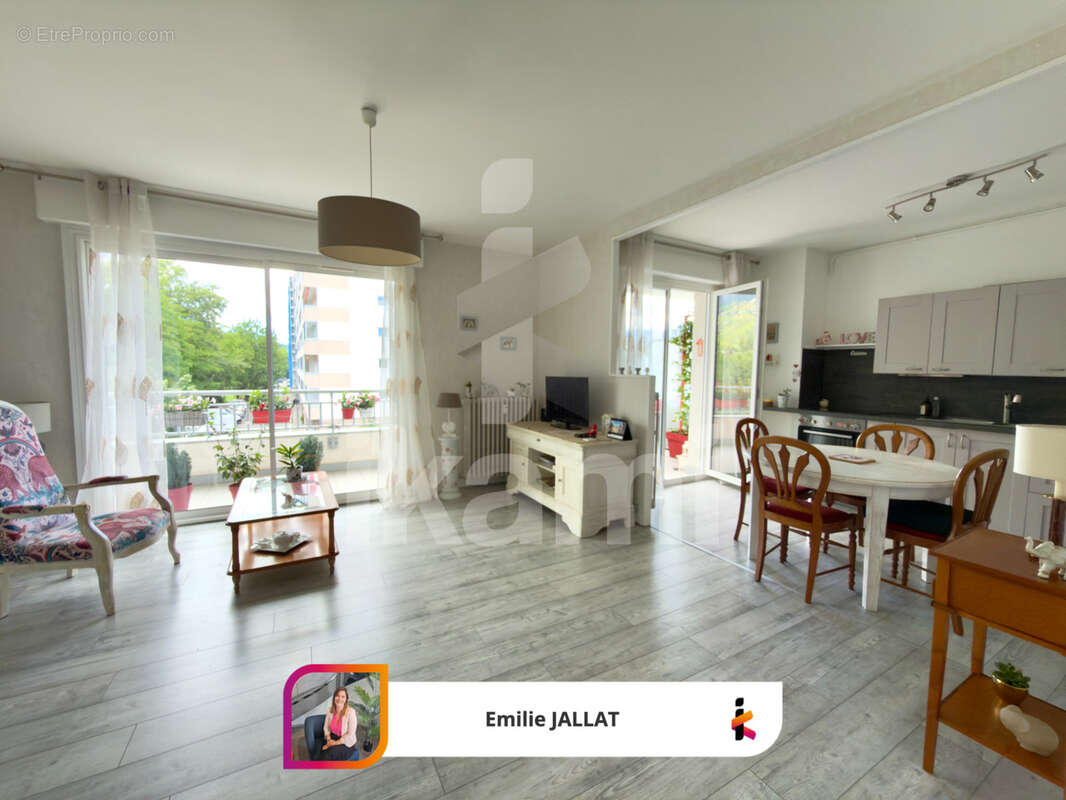 MEYLAN   T2 de 61 m2 avec terrasse, ascenseur, cave - photo 3