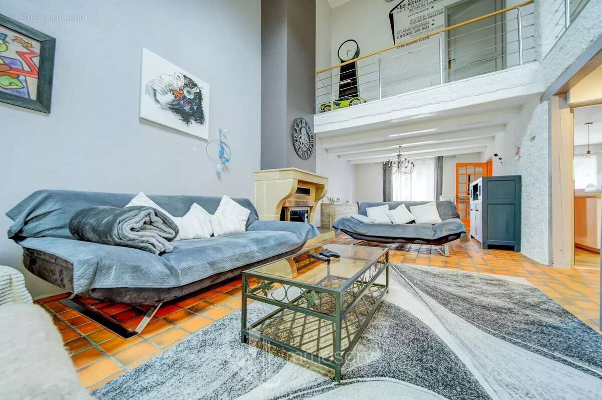 Maison à MARLY