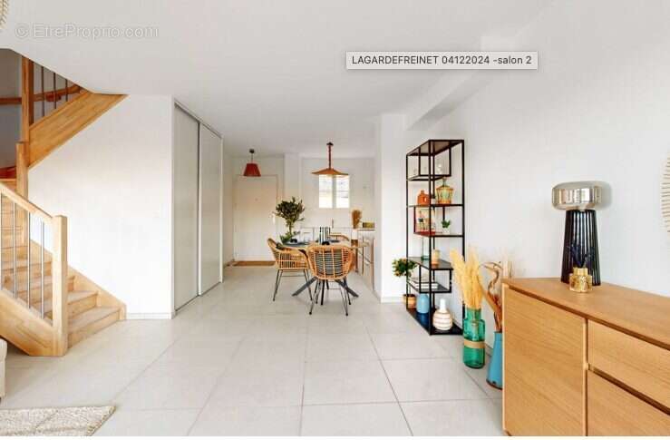 Maison à LA GARDE-FREINET