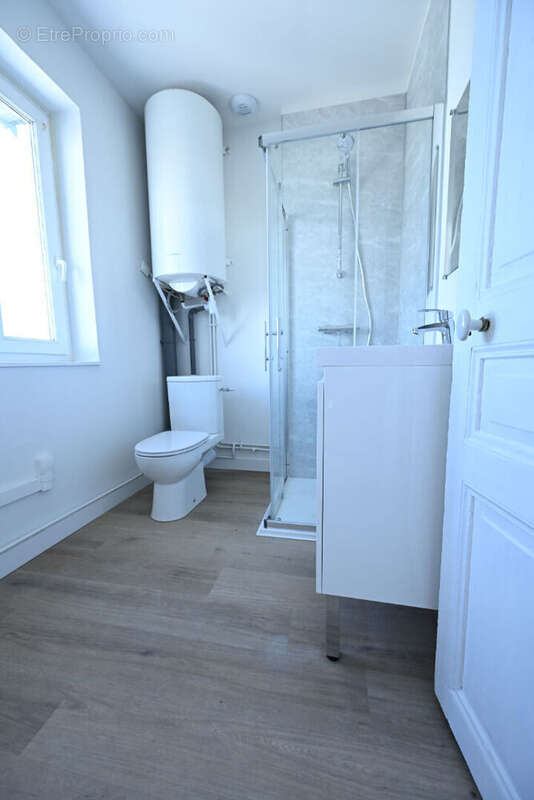 A Vendre - Ensemble immobilier 4 T2 + 1 commerce 141 m² - Berck plage - photo 6
