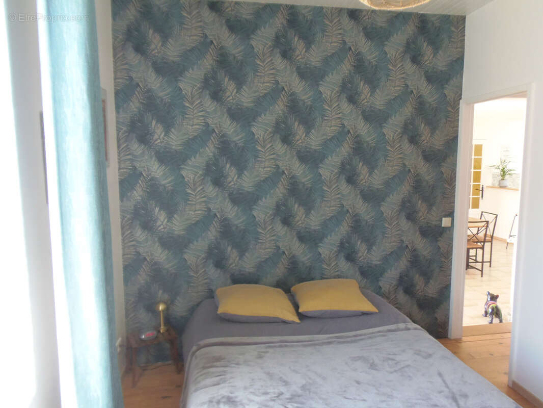 Maison à CHENAC-SAINT-SEURIN-D&#039;UZET