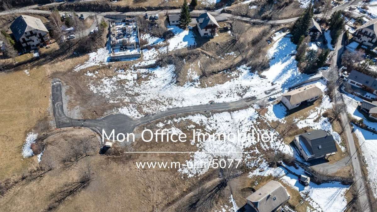 Terrain à LES ORRES