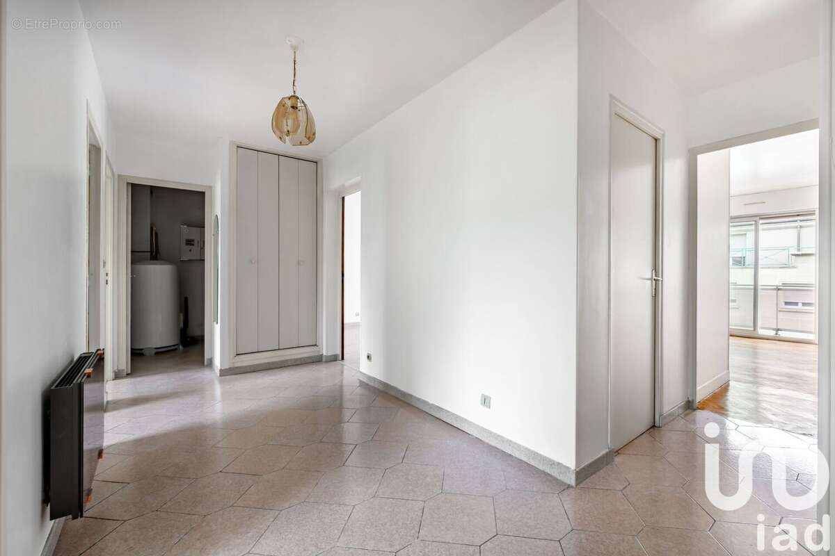 Photo 3 - Appartement à NEUILLY-PLAISANCE