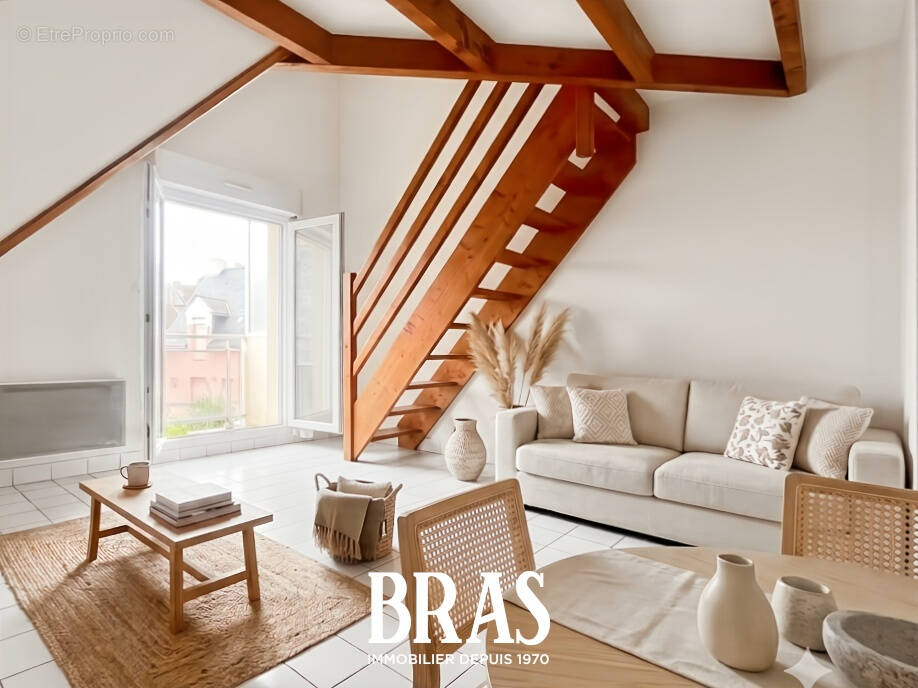 Appartement à LE POULIGUEN