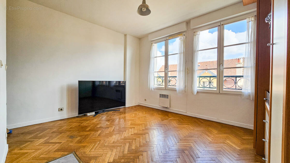 Appartement à MAISONS-LAFFITTE