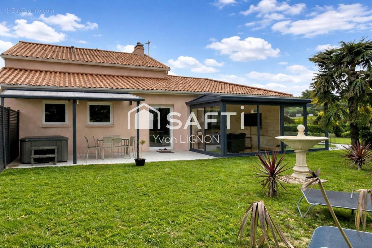 Photo 1 - Maison à PAIMBOEUF