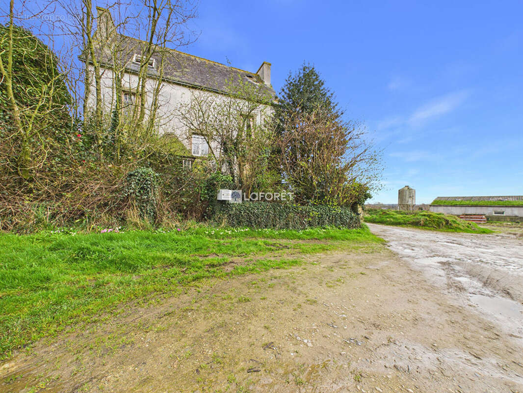 Maison à QUEMENEVEN