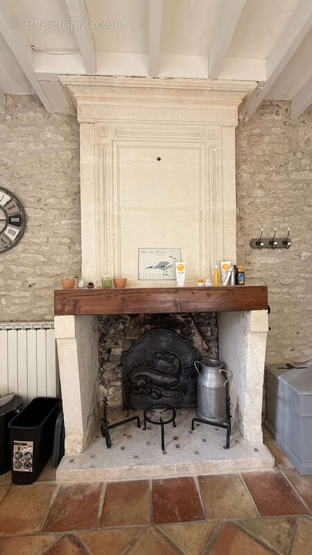 Maison à MORTAGNE-SUR-GIRONDE