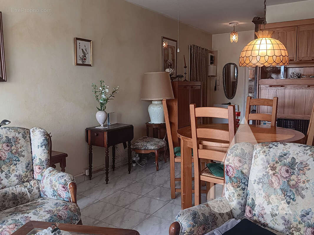 Appartement à FREJUS