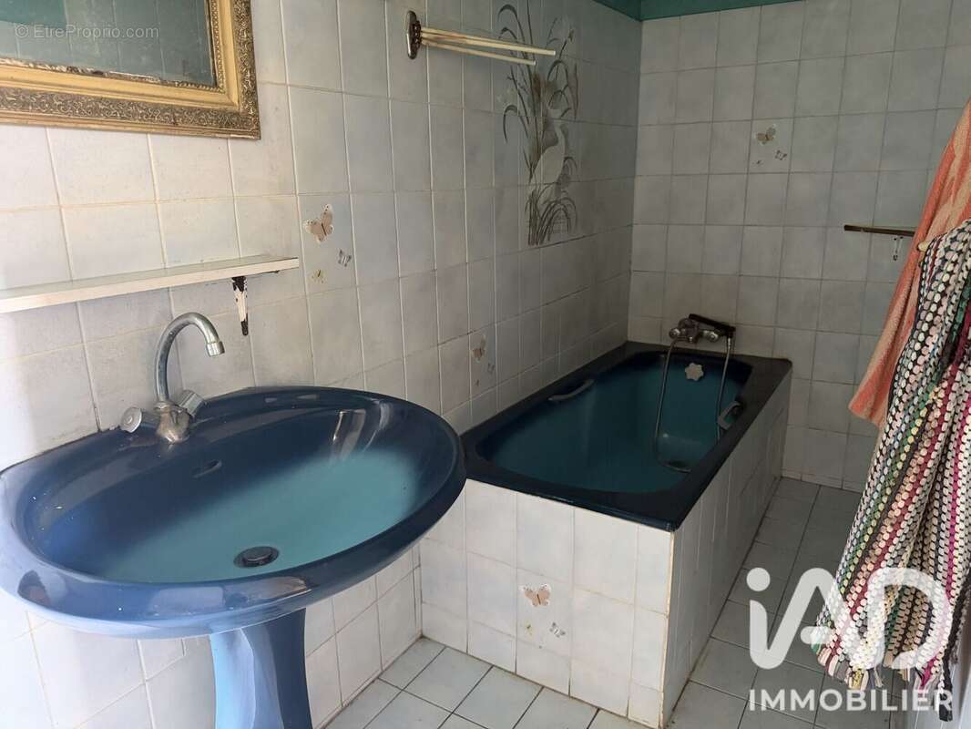 Maison 75 m² à Courzieu  - photo 3