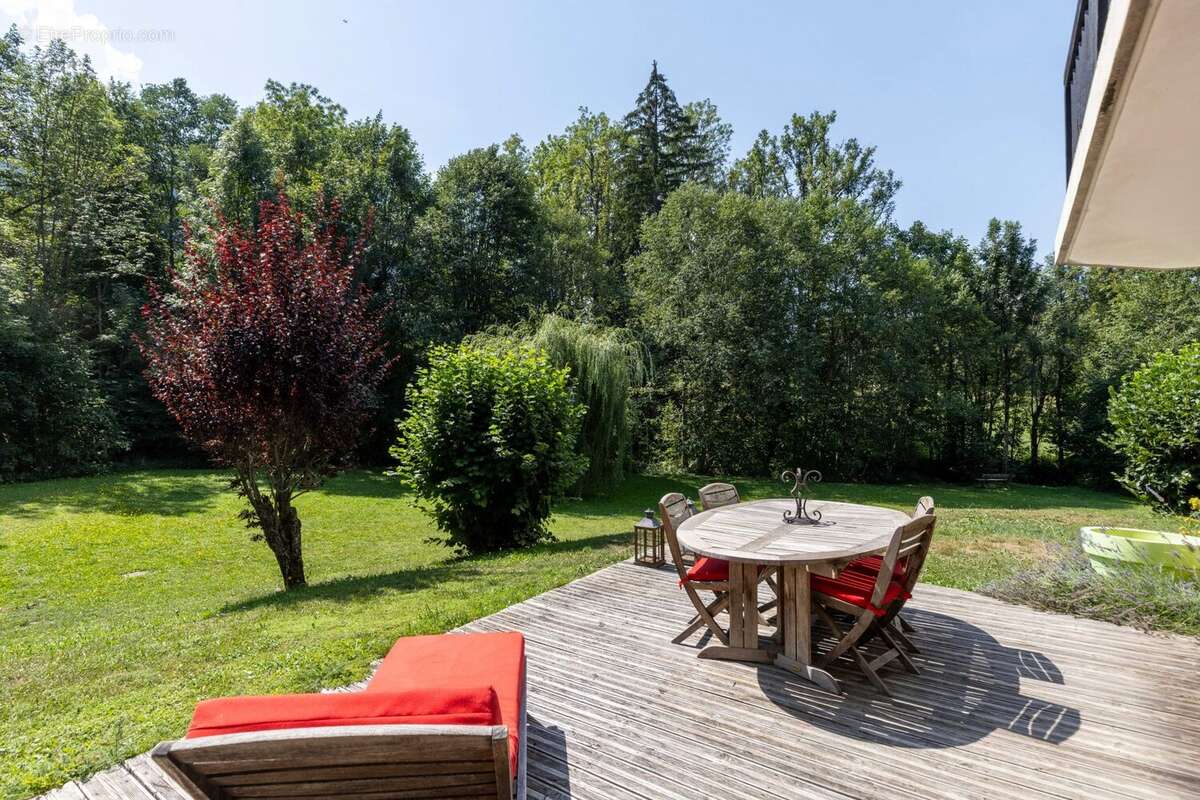 Appartement 81 m² à Megeve  - photo 2