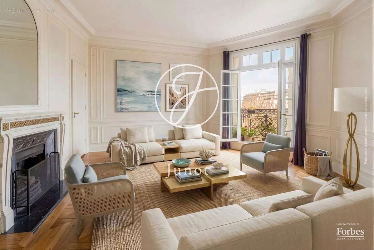 Appartement à PARIS-16E