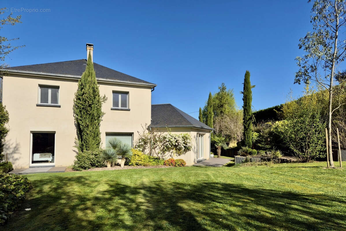 Maison à BALLAN-MIRE