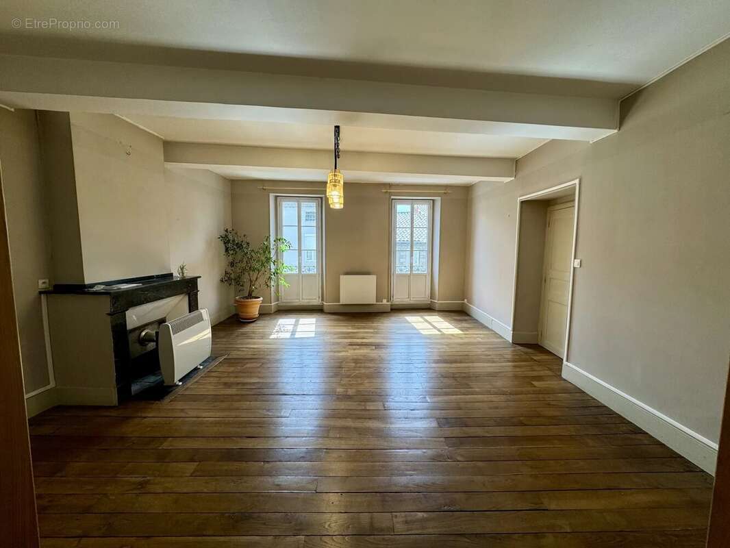 Appartement à SAINT-GIRONS