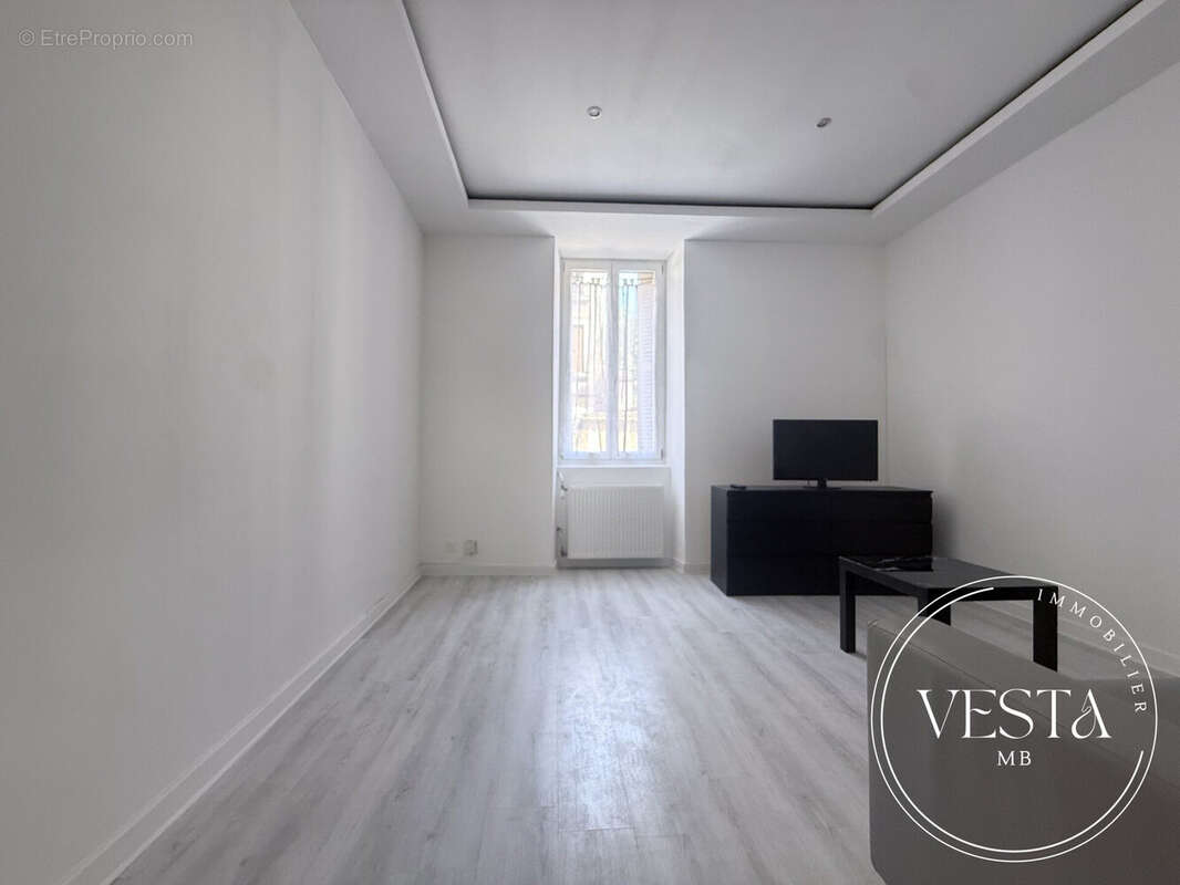 Appartement 29 m² à Dijon  - photo 2