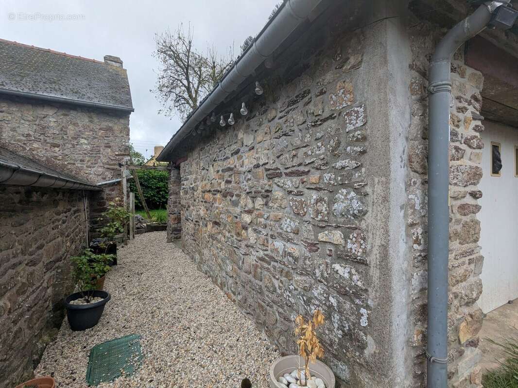 Maison à PLELAN-LE-GRAND