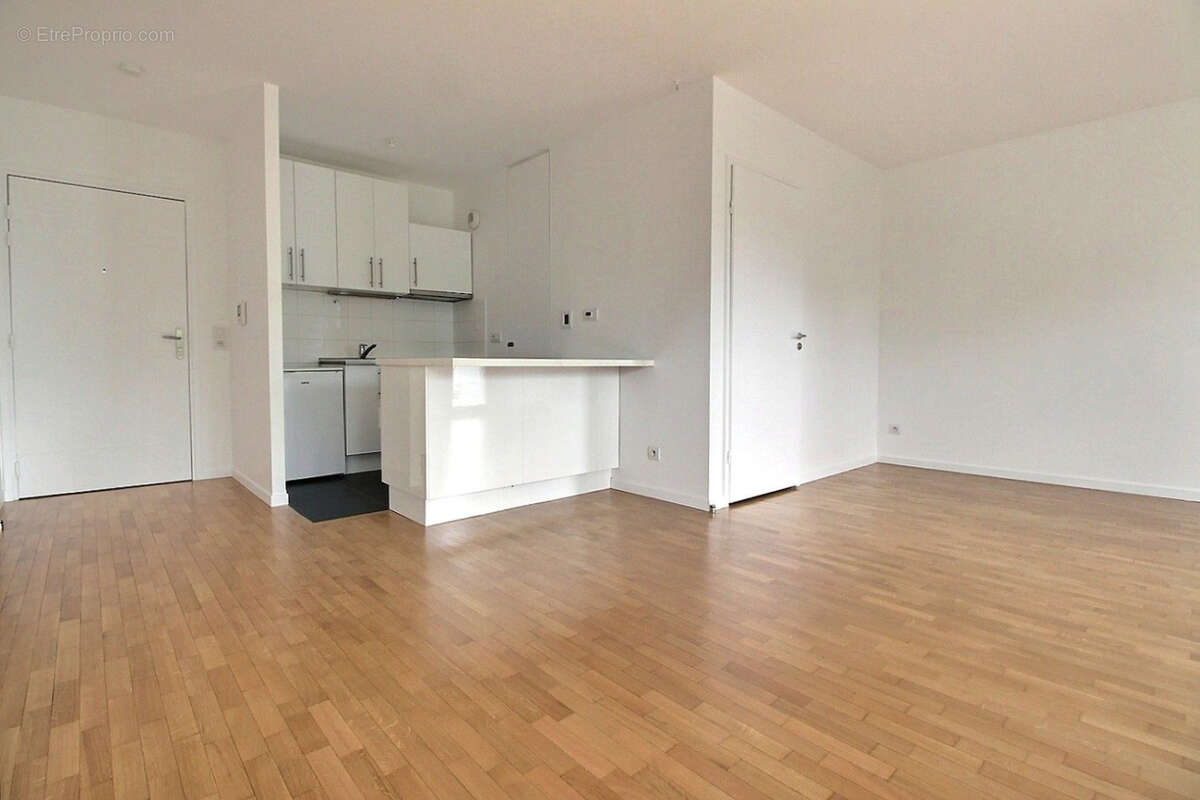 Appartement à ISSY-LES-MOULINEAUX