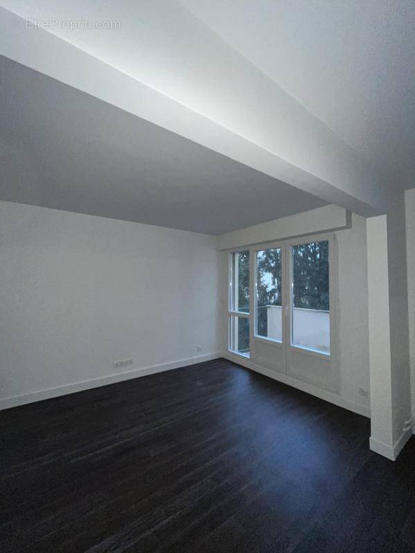 Appartement à SAINT-MAUR-DES-FOSSES