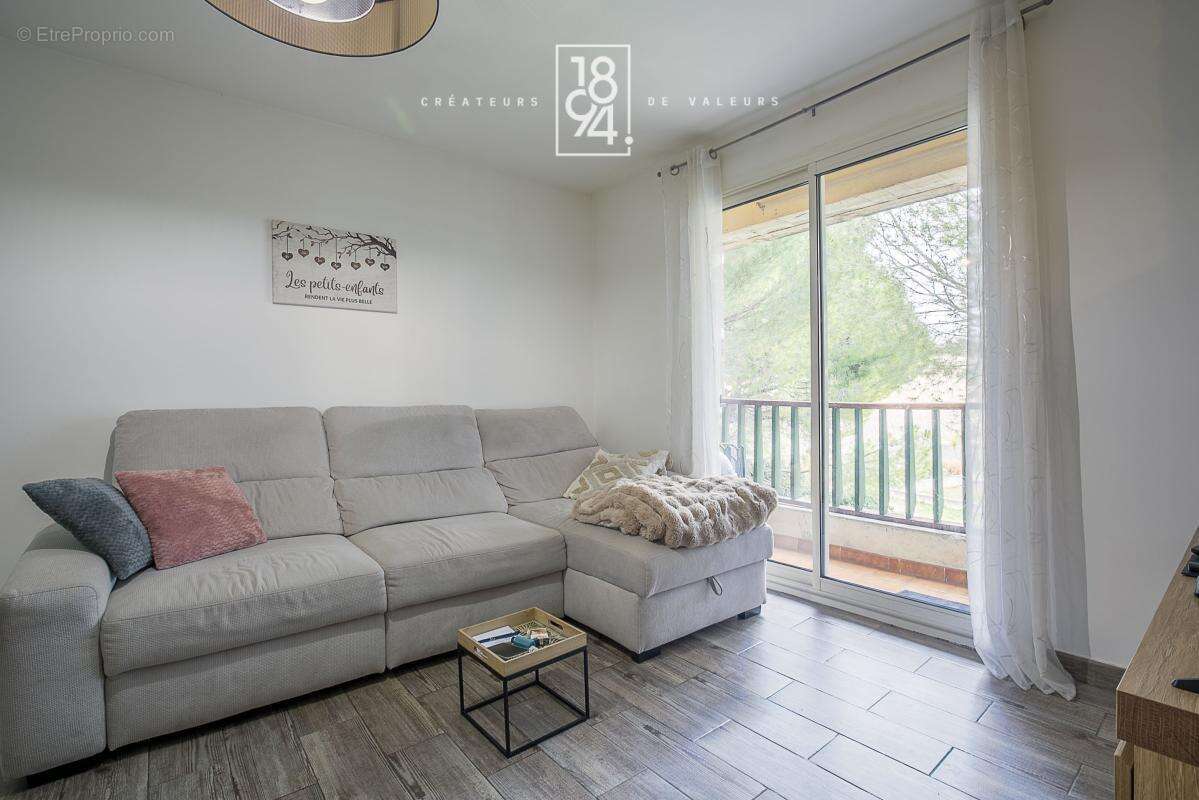 Appartement à MARSEILLE-12E