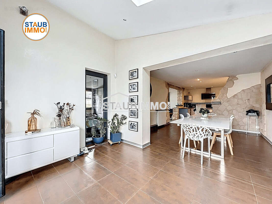 Maison 157 m² à Feldbach  - photo 4