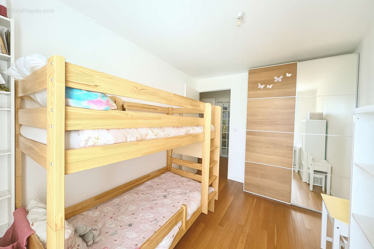 Appartement à IVRY-SUR-SEINE