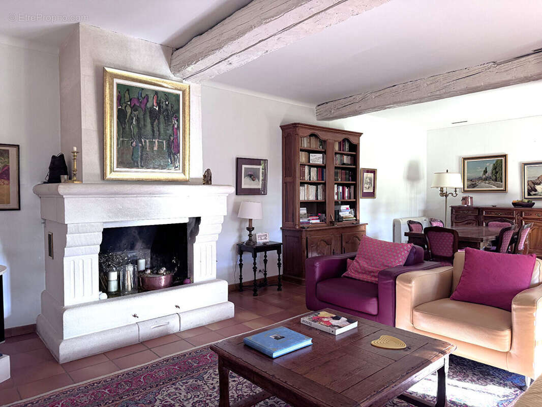 Maison à VILLENEUVE-LES-AVIGNON