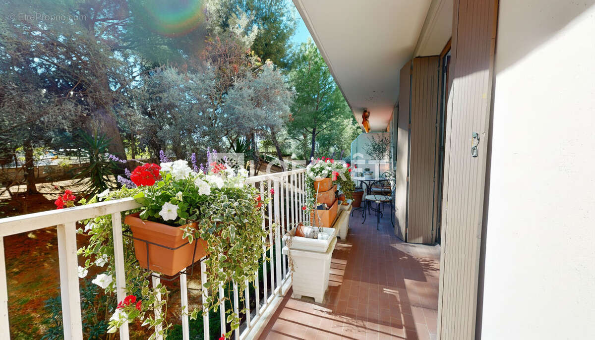 Appartement à MARSEILLE-13E