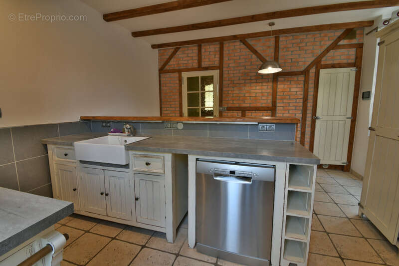 Maison à vendre 5 pièces SAINT CREPIN (17) - photo 5