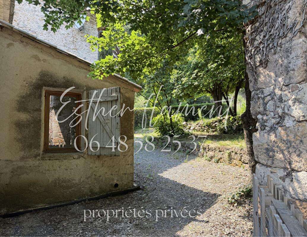 Maison en pierre, 2 habitations avec source et puits sur 2500 m2 proche anduze - photo 13