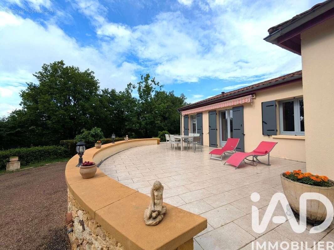 Maison 108 m² à Marnac  - photo 3