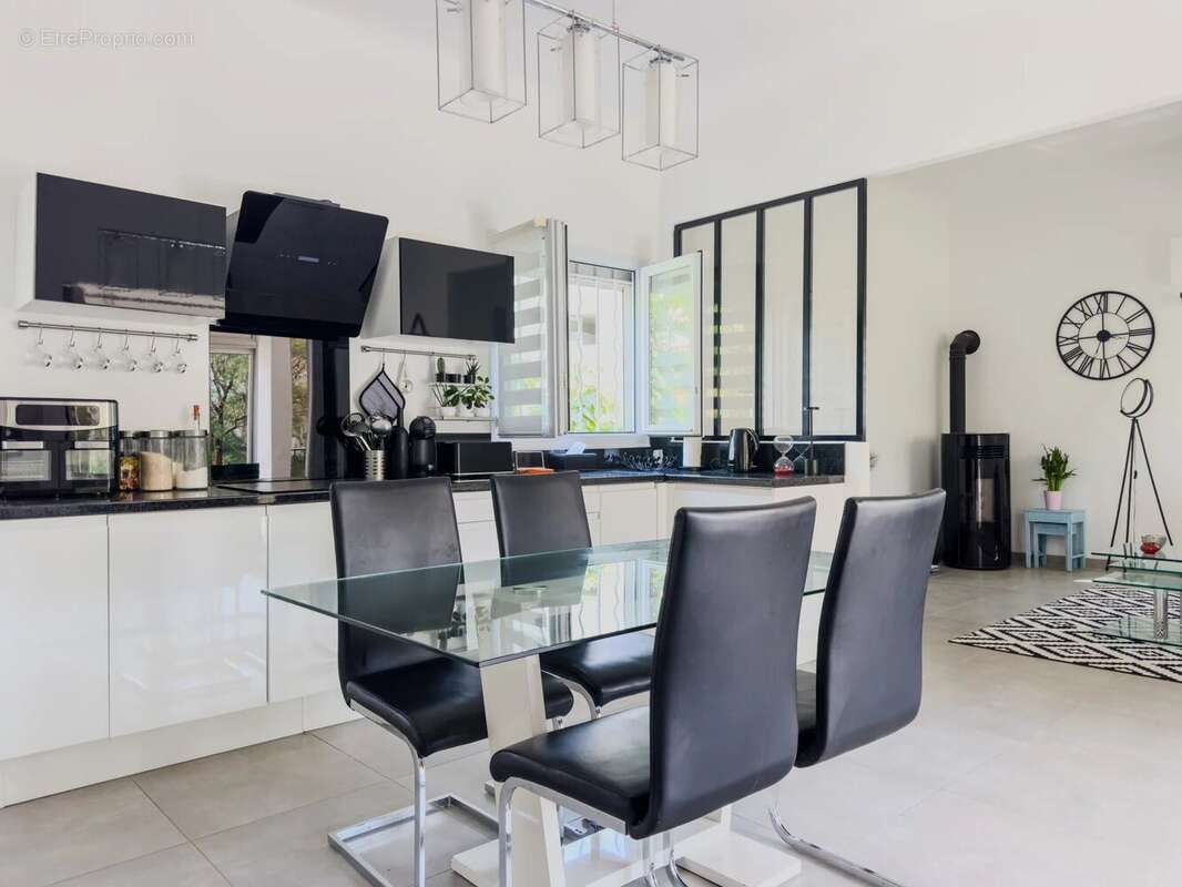 Maison secteur des autrichiens - photo 2
