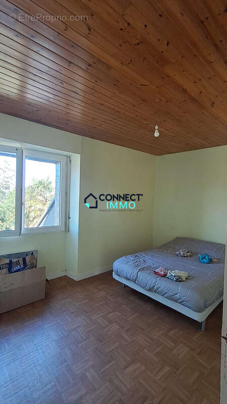Appartement 113 m² à Motreff  - photo 5