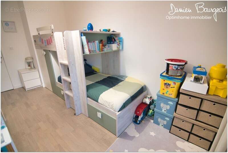 Appartement à CESSY