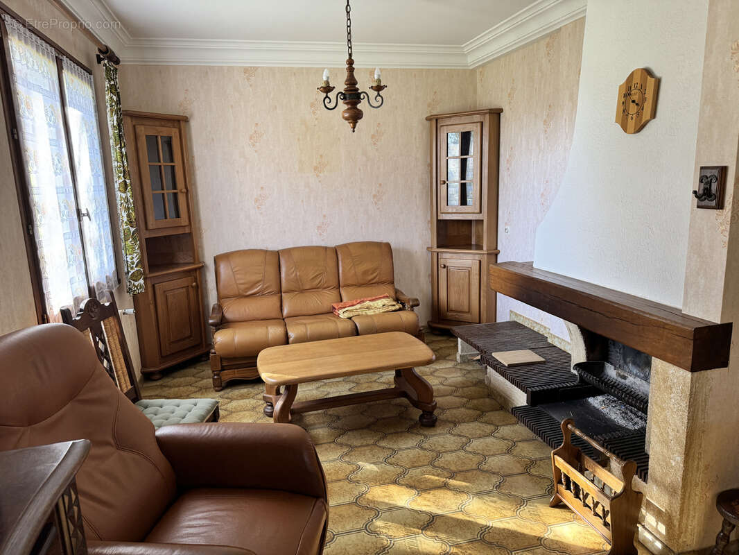 Maison à CASTELJALOUX