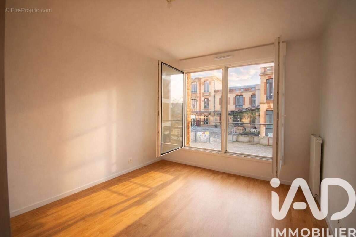 Photo 8 - Appartement à NANTERRE