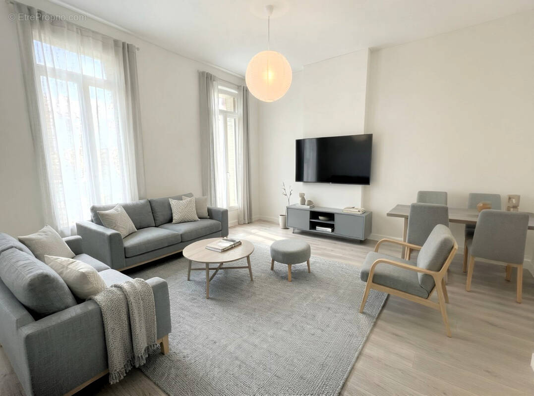 Appartement à MARSEILLE-6E