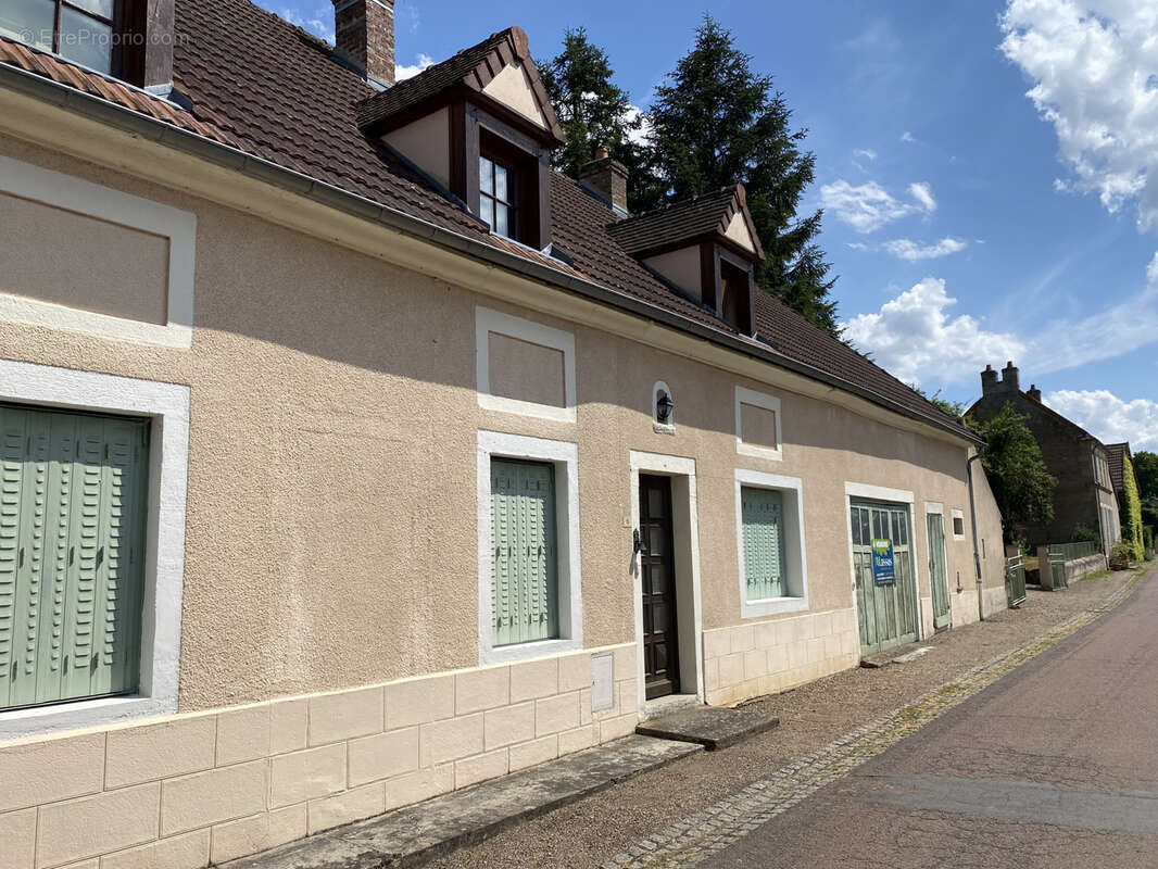 Maison à AUTUN