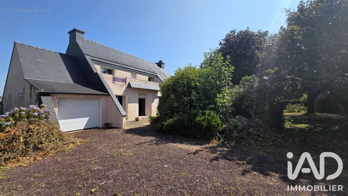 Maison 156 m² à Plumelec  - photo 1