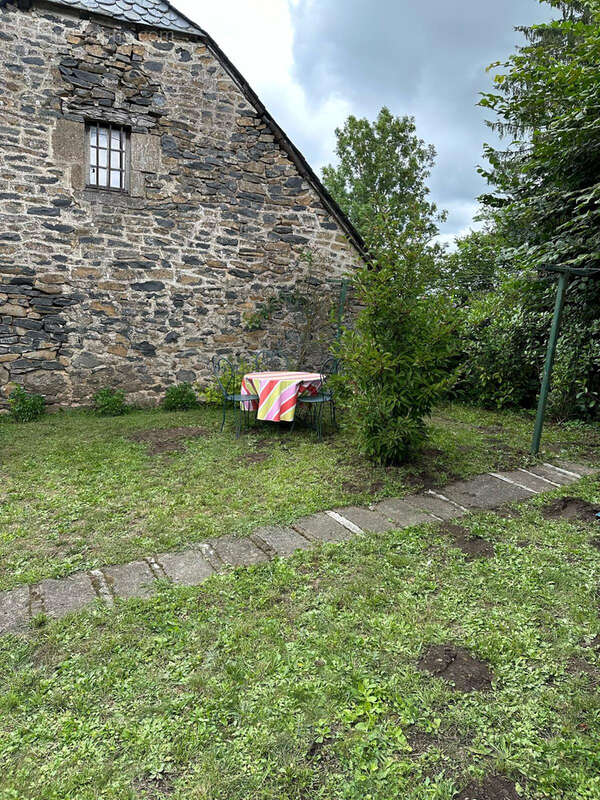 Maison à SALINS