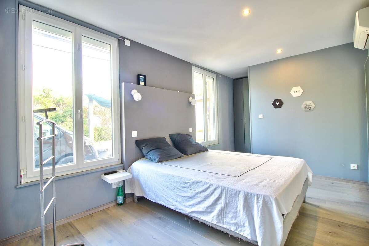 Maison de 145 m², 4 chambres - photo 5
