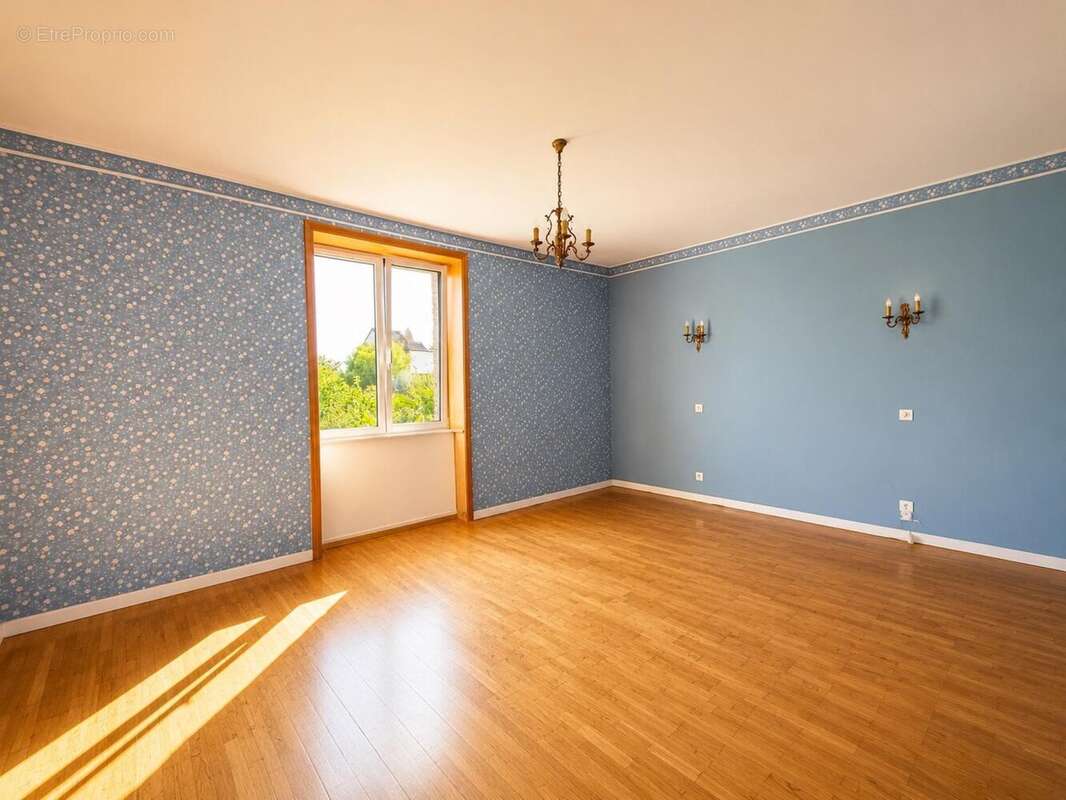 Maison 132 m² à Reville  - photo 6