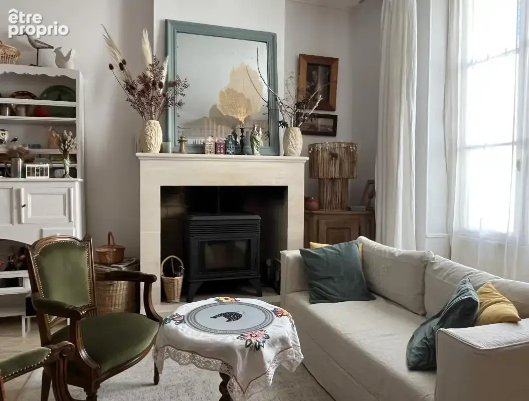 Maison 4 pièces 93 m² à vendre à Saint-Jean-D'angely (17400) - photo 5