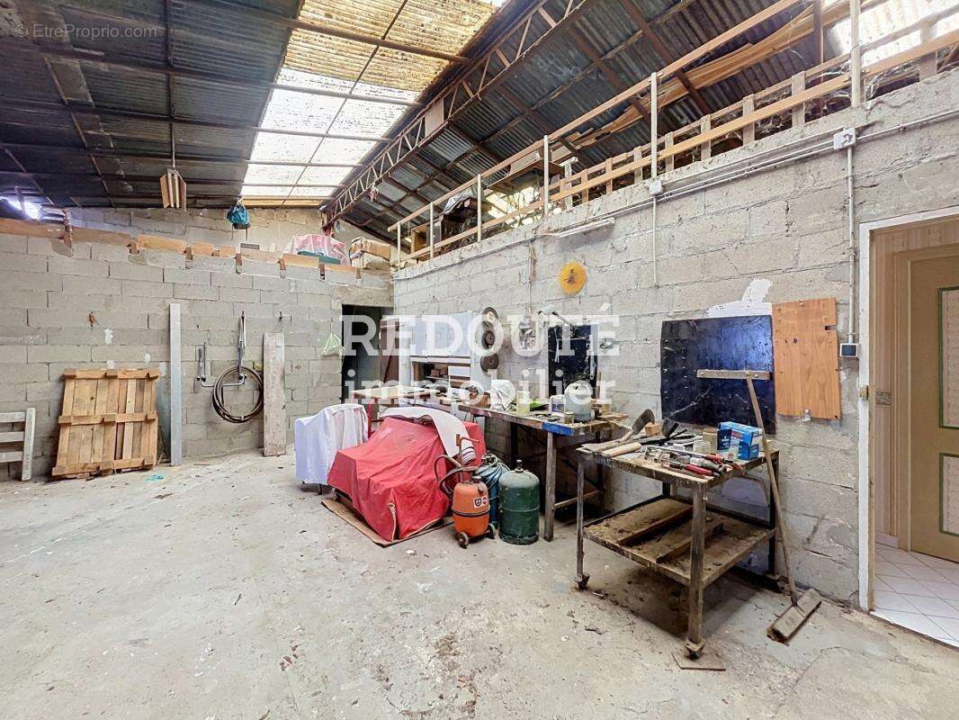 Grande maison T8 environ 250m²  - Hangar - Jardin - Crugny - photo 18