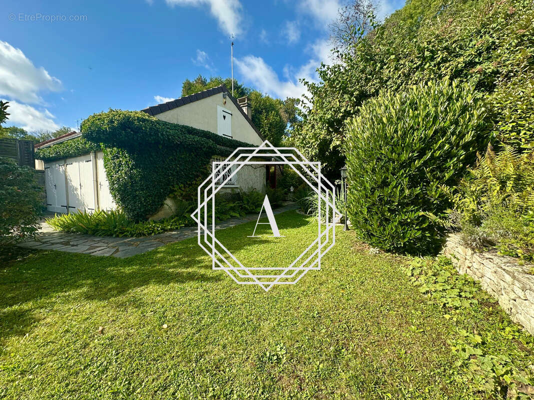 Maison à L&#039;ISLE-ADAM